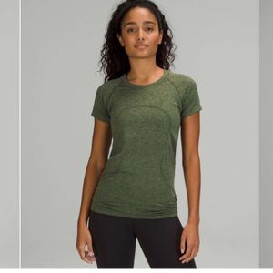 Lululemon Swiftly Tech Short Sleeve